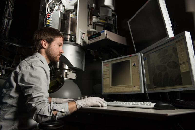 Photo of the Transmission Electron Microscope
