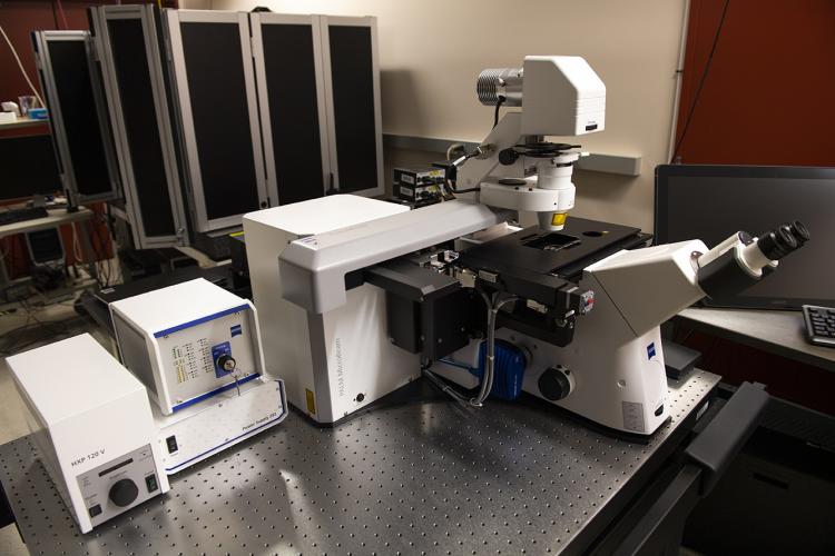 Laser Capture Dissection Microscope