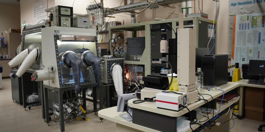 X-ray photoelectron spectroscopy